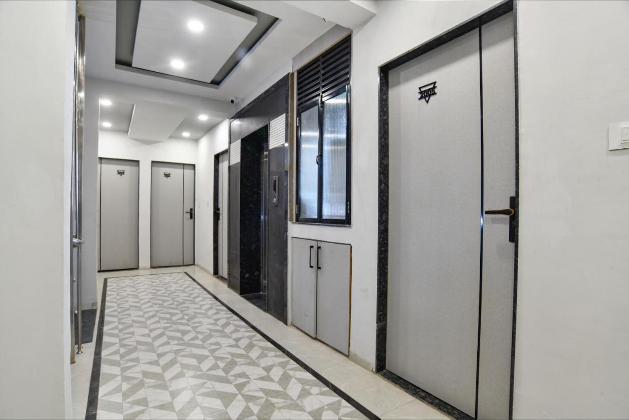 Fabhotel Dev'S Inn อินดอร์ ภายนอก รูปภาพ