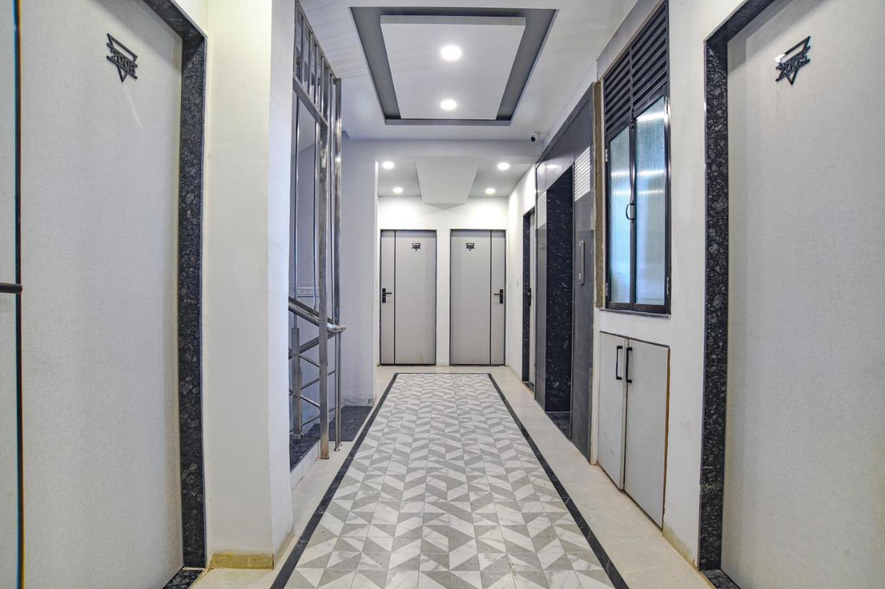 Fabhotel Dev'S Inn อินดอร์ ภายนอก รูปภาพ